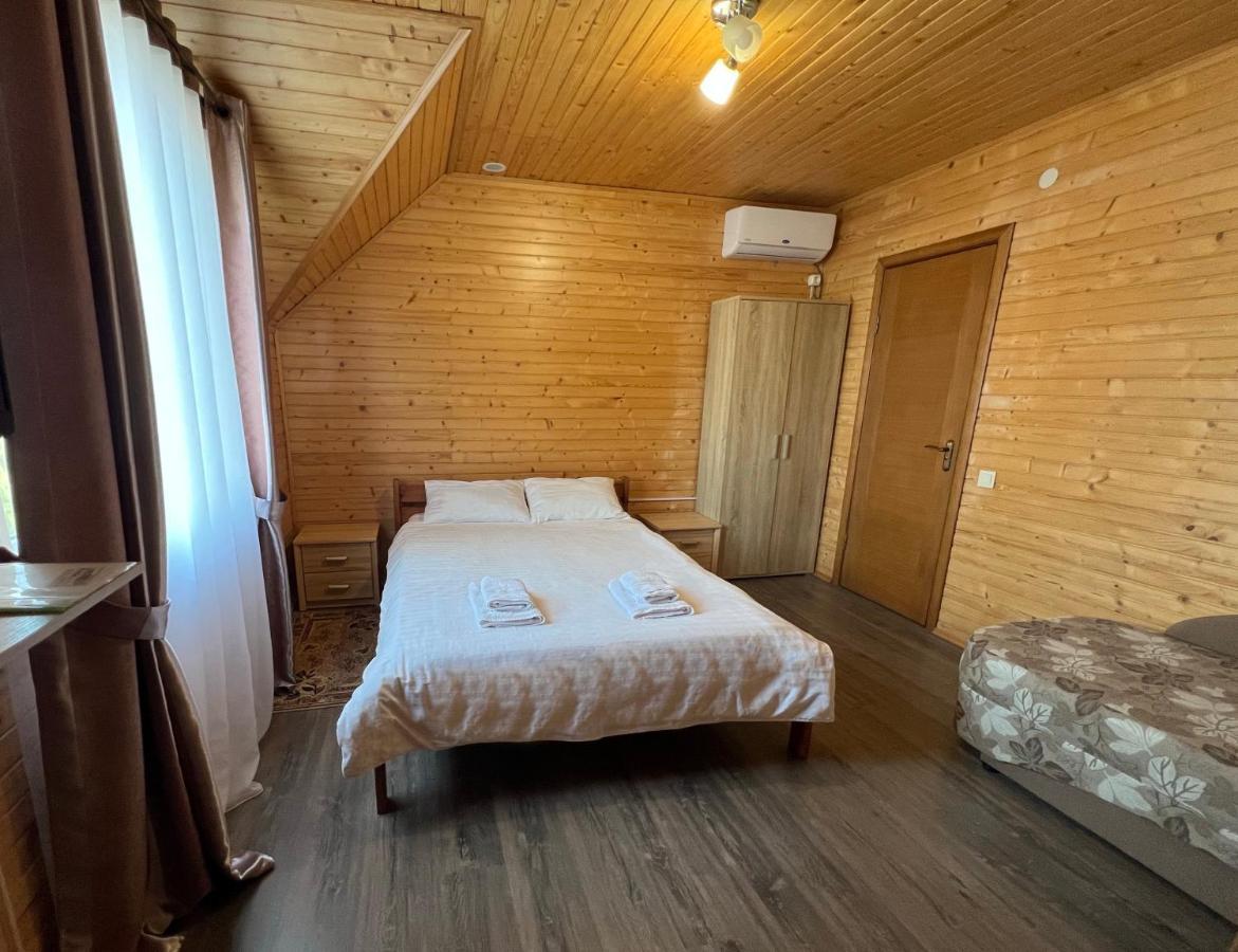 Боброва-Хата Switjas Exterior foto