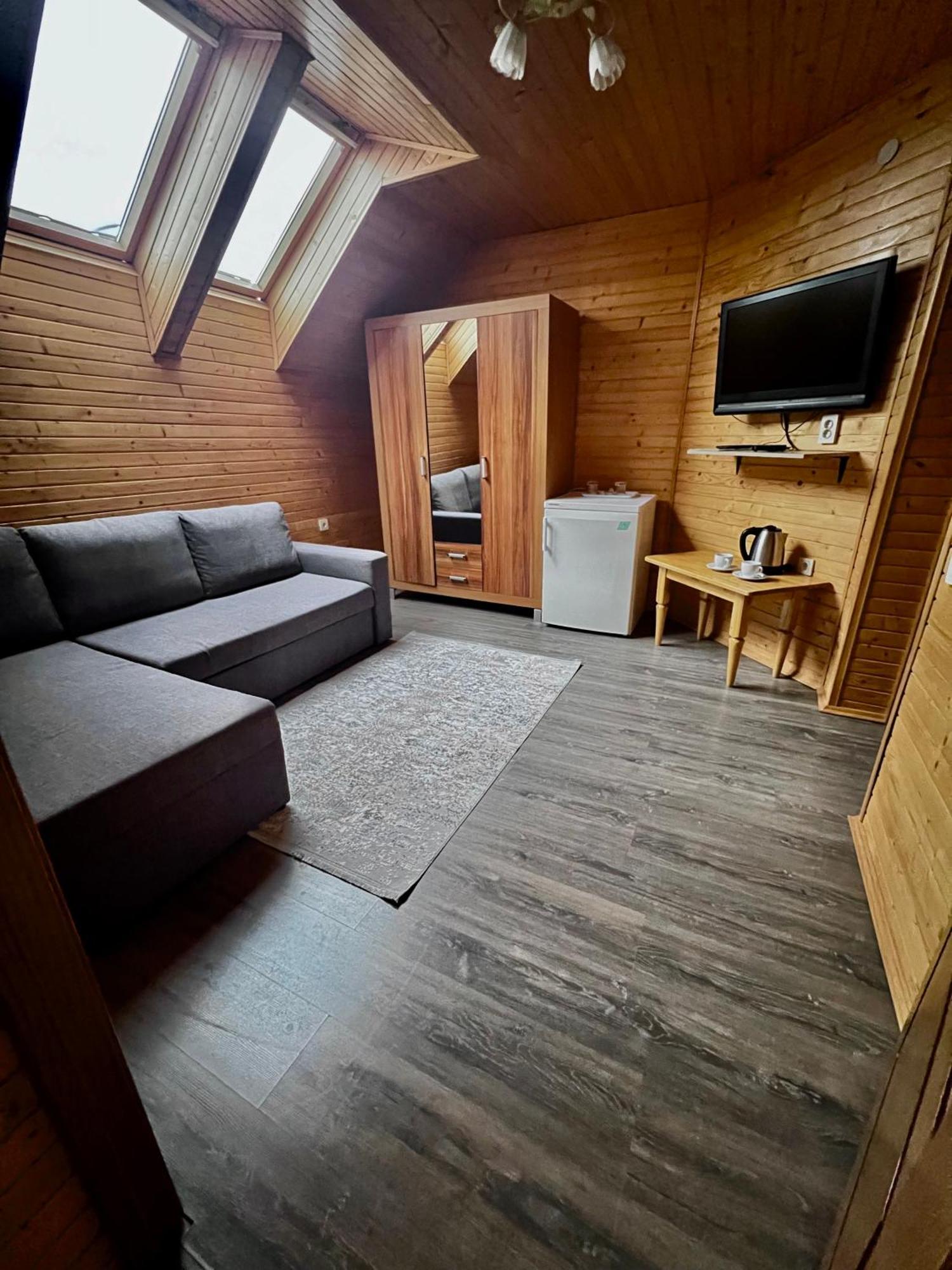 Боброва-Хата Switjas Exterior foto