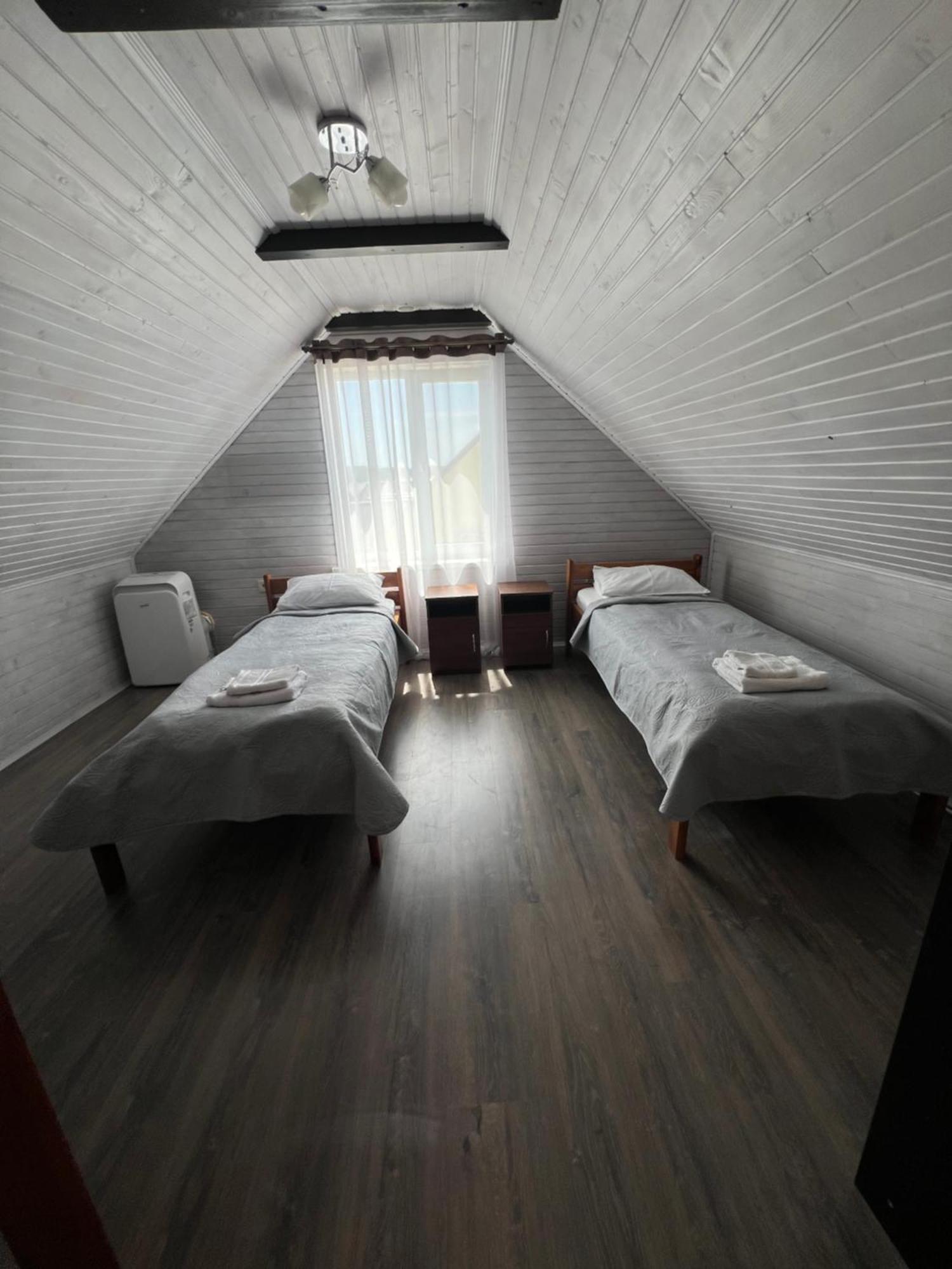 Боброва-Хата Switjas Exterior foto